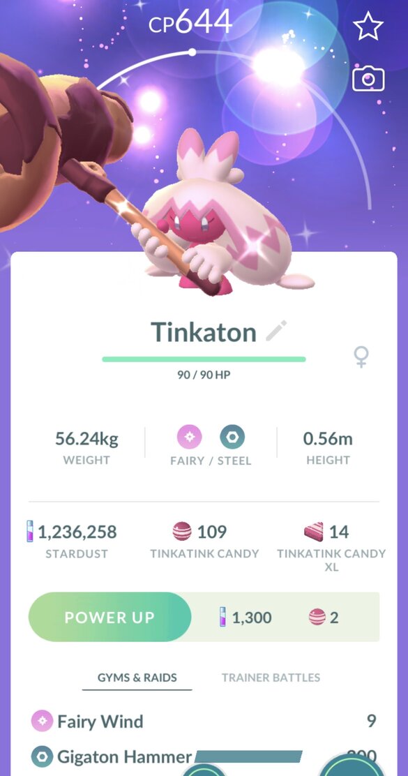 Pokémon GO لقطة شاشة لـ Shiny Tinkaton التي تعرف حركة Pokémon GO Community Day الحصرية Gigaton Hammer